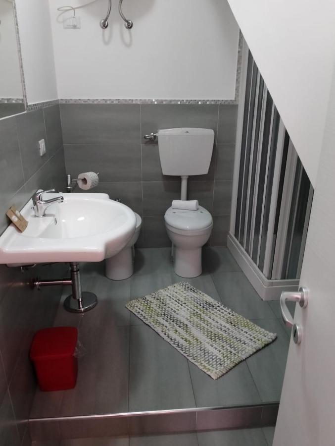 Casa Vacanza Raggio Di Sole กัสเตลลัมมาเร เดล โกลโฟ ภายนอก รูปภาพ