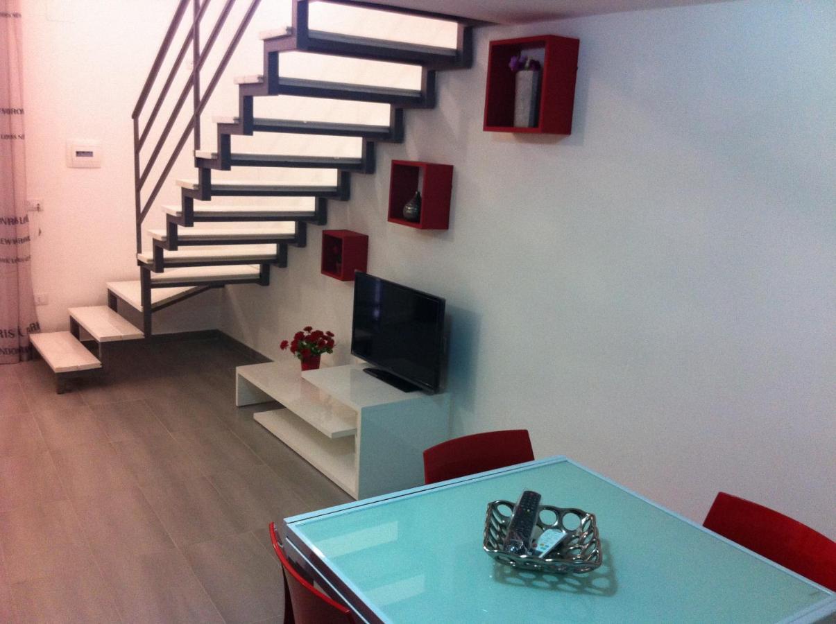 Casa Vacanza Raggio Di Sole กัสเตลลัมมาเร เดล โกลโฟ ภายนอก รูปภาพ